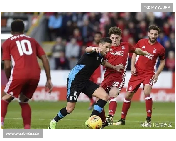 莱比锡红牛1-3不敌霍芬海姆,错失缩小与拜仁分差良机 莱比锡红牛1-3不敌霍芬海姆,错失缩小与拜仁分差良机