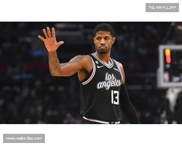 保罗·乔治脚踝扭伤每日观察，快船深度轮换受考验