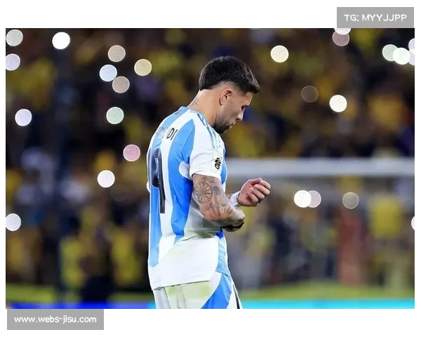 阿根廷队世界杯夺冠之路：从首战失利到决赛逆袭，团队精神铸就辉煌