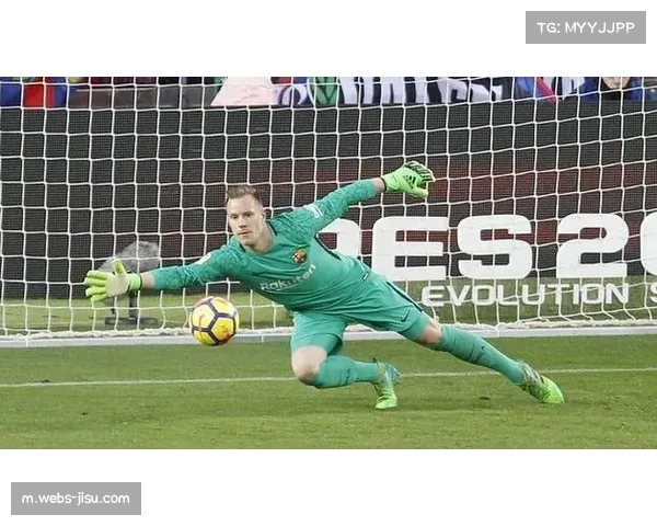 巴萨门将危机加剧，科亨紧急入队替代特尔施特根