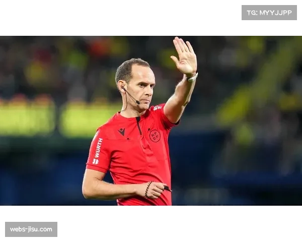 西甲联盟宣布，下赛季起将试行门线技术辅助裁判判罚。